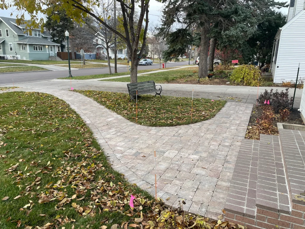 IMG_1611 Brick front yard walkway.